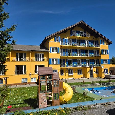 Grischalodge Das Hotel Mit Bergblick Seit 1929 - Schlicht, Preiswert Und Mit Einem Touch Nostalgie Parpan Bagian luar foto