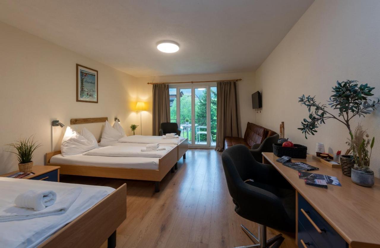 Grischalodge Das Hotel Mit Bergblick Seit 1929 - Schlicht, Preiswert Und Mit Einem Touch Nostalgie Parpan Bagian luar foto